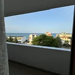 Obzor, Orkinos Apartment