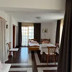 Apartament Obzor, Orkinos *