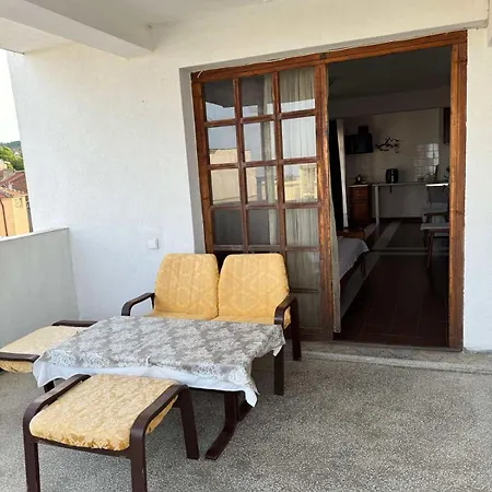 Obzor, Orkinos Apartman Obzor