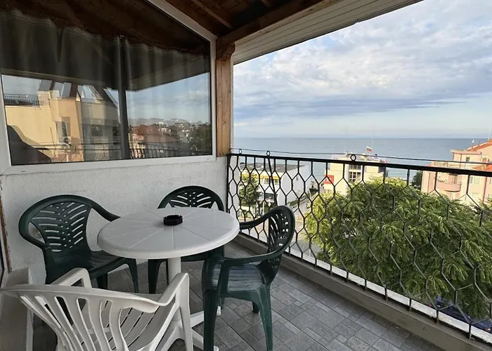 Apartment Obzor, Orkinos *