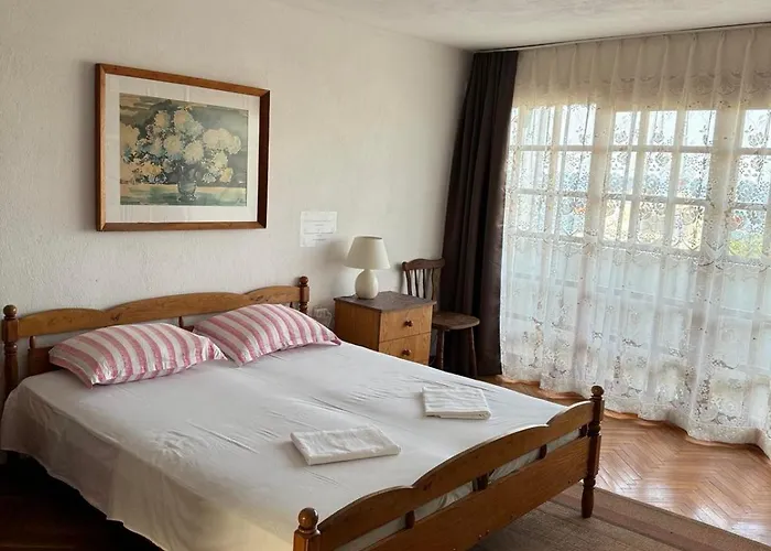 Obzor, Orkinos Apartment